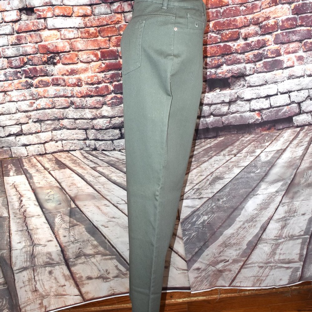 Gloria Vanderbilt 12 Amanda Classic Mid Rise Desert Sage - Picture 6 of 12